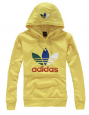 Blusa Canguru Adidas - Amarela com estampa colorida.